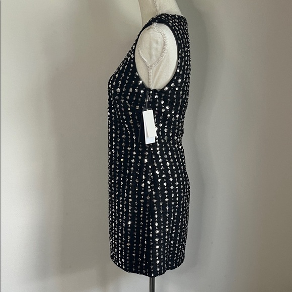 Seni & Cade Black Sequin V-Neck Mini Dress - Picture 7 of 7